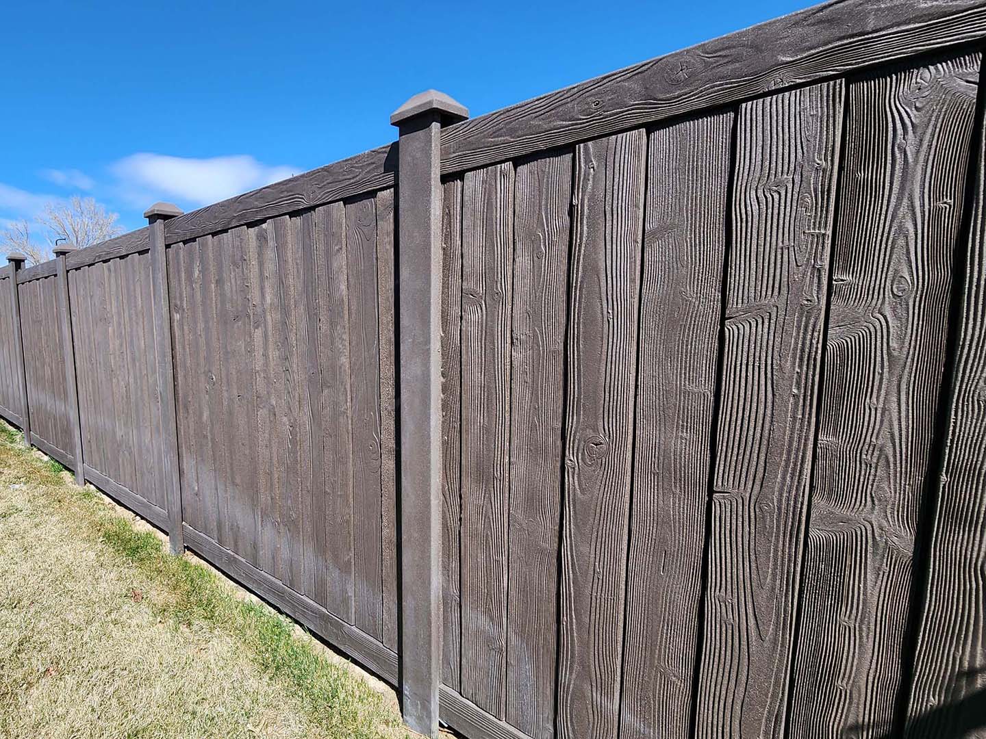 Photo of a Boise ID vinyl fence
